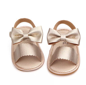 Bow sandals